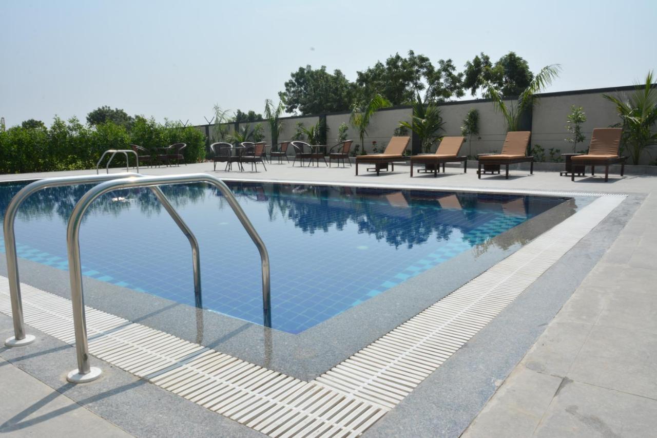 Hotel Treehouse Morina Vithalpur Esterno foto
