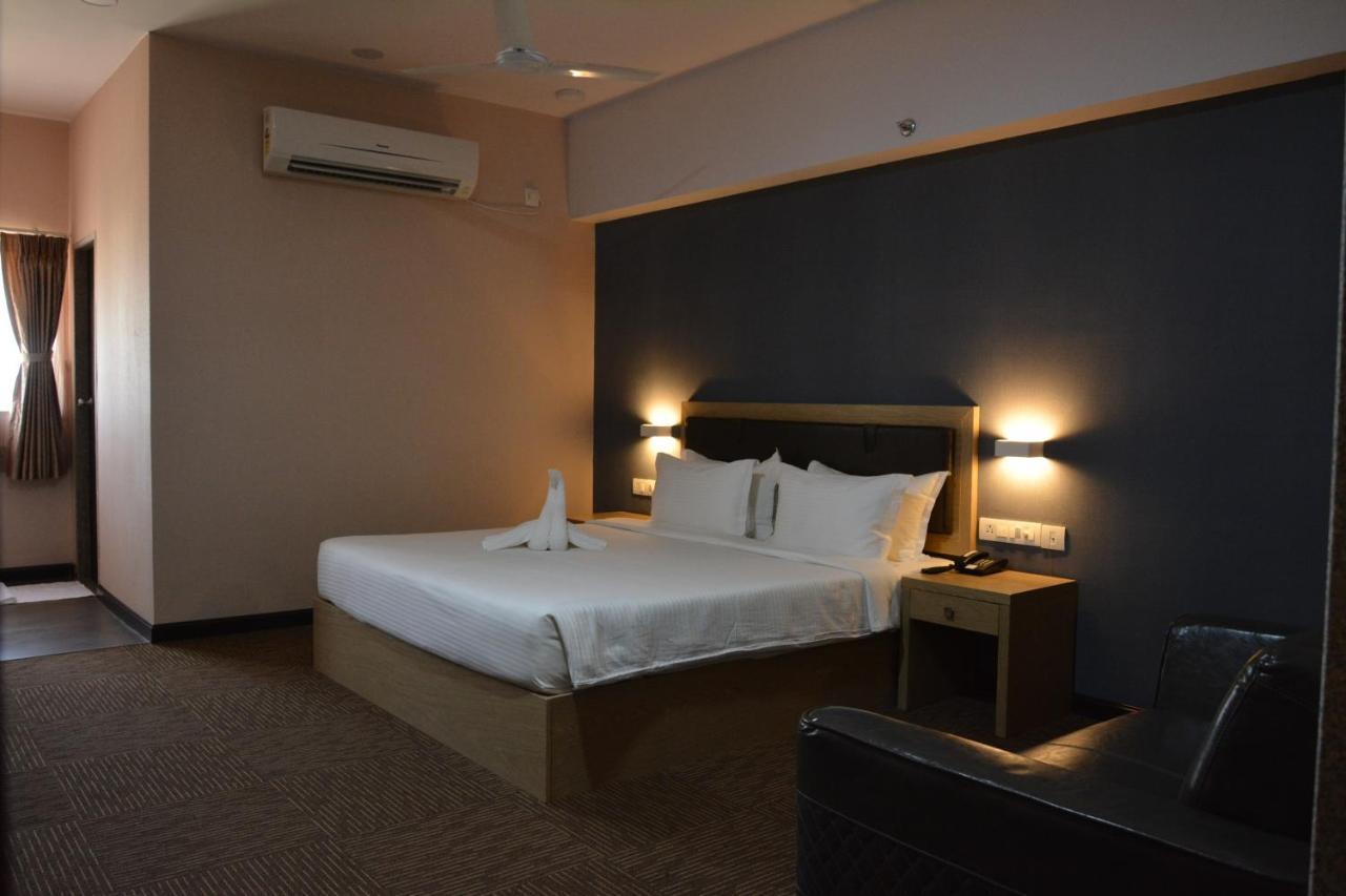 Hotel Treehouse Morina Vithalpur Esterno foto